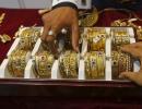 Banks to get commission for unlocking household gold: RBI