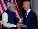 Modi clinches deal with Bezos, Amazon will invest more in India