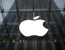 Apple becomes first US company to hit $1 trillion m-cap