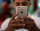 Apple creates record, sells 800,000 iPhones in India