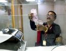 Rs 2,000 note exchange: Small queues at some branches