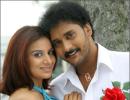 Balaji hopes to score with Iniya