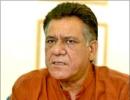 Om Puri: I was not drunk at Ramlila Maidan