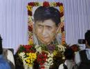 Bollywood pays tribute to its brightest star Dev Anand