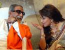 PIX: Madhuri Dixit shares stage with Bal Thackeray, Lataji