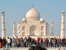 PIX: Oprah visits the Taj Mahal