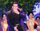 Salman: If I hadn't hugged Shah Rukh, it wouldn't be human