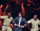 PIX: Hrithik, Shah Rukh, Sonakshi dazzle at Mumbai Police show