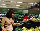 Priyanka Chopra goes grocery shopping!