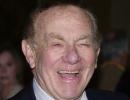 Comedian Jack Carter dies at 93