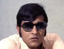 Quiz: Who is Vinod Khanna's rival in Mere Apne?