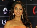 PIX: Sonakshi, Sunny Leone, Arjun attend GIMA awards