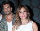 PIX: Bipasha-Karan party with Shilpa, Tabu