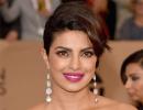 Here's what Priyanka should wear to the Oscars!