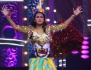 PIX: Ranveer, Sonakshi perform at Star Screen awards