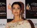 PIX: Aishwarya, Katrina, Sonam mingle at an award function