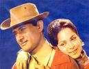 Quiz: During the shooting of which film did Dev Anand write the script of Prem Pujari?