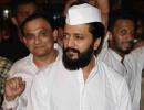 PIX: Riteish Deshmukh visits Siddhivinayak Temple