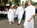 Bollywood pay its last respects to Shashiji