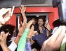 1 dead in stampede after SRK fans mob Vadodara station