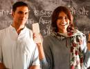 Why Akshay wore pink panties with sanitary pads