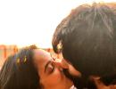 Shahid-Mira celebrate Diwali with a kiss!