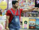 Bigg Boss Day 17: Siddharth starts more fights!