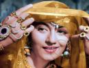 25 GRAND Frames of Mughal-E-Azam