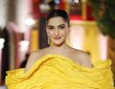 Kareena-Saif Make Heads Turn in Jeddah