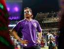 Shah Rukh Wins Hearts At Eden Gardens