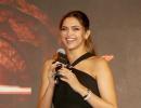 Deepika Shows Off Her Baby Bump