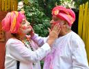 Farhan-Shibani At Shabana-Javed's Holi