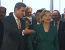 Clinton announces series of humanitarian aid for Pak