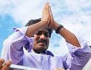 AP CM row: Jagan calms supporters, Cong in dilemma