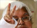 Lalu slams Nitish at rally, calls him 'dictator', 'parrot'