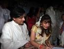 Tharoor weds Sunanda Pushkar in traditional ceremony