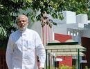 Narendra Modi gets rousing welcome in Patna