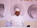 PM is honest but run by remote control: Hazare