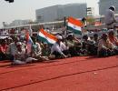 On Day 2, Anna Hazare's fast hardly has any crowd