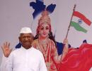 Govt humiliating aam aadmi's sentiments: Anna 