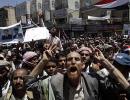 Under siege Yemen president declares emergency