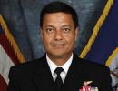 Indian-origin commander of US aircraft carrier dies