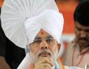 3 factors that stand between Narendra Modi and PM post