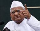 Vote for party which gives political alternative: Hazare