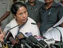 Will vote for Pranab for President, but with pain: Mamata