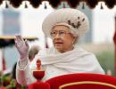 PIX: Queen Elizabeth's 1,000-ship grand Thames pageant