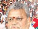 Senior TDP leader Yerran Naidu dies in road accident