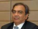 Mahesh Jethmalani quits BJP post over Gadkari scam