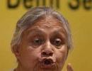 Sheila Dikshit sues Kejriwal for filthy language