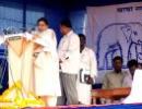 Mayawati does not rule out early Lok Sabha polls